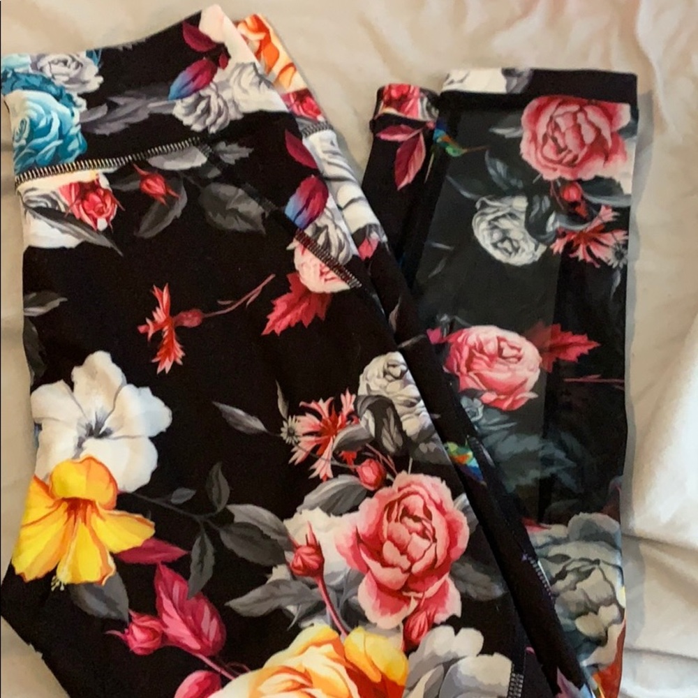 Zyia floral